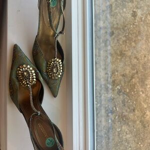 Enzo Angiolini Elegant Green and Gold Women's Shoes